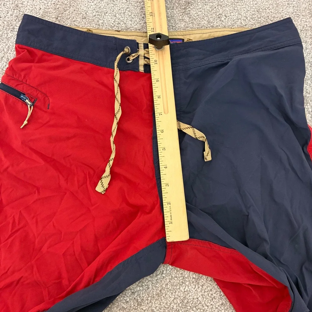 Patagonia Board Shorts Mens 32 Wavefarer Swim Trunks Red Navy Blue Colorblock